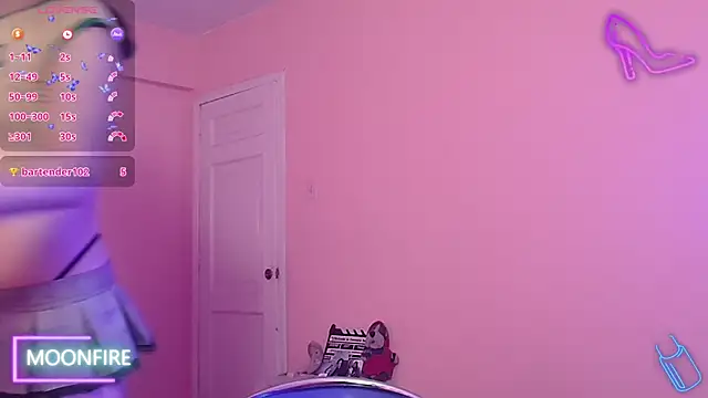 Snapshot of moonfiredancer chatting on November 28, 2025, 11:54 am moonfiredancer online show from November 28, 2025, 11:54 am