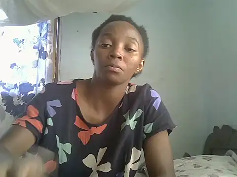 Snapshot of ElianeHot chatting on June 14, 2026, 1:01 pm ElianeHot online show from June 14, 2026, 1:01 pm