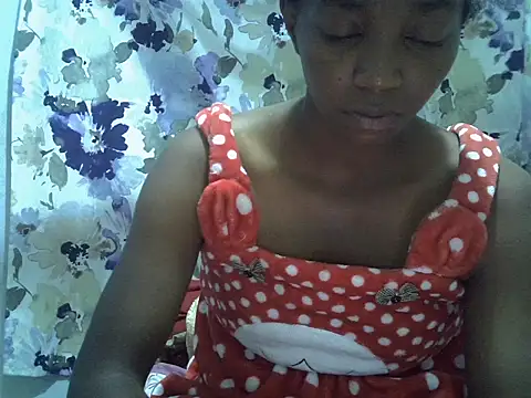 Snapshot of ElianeHot chatting on June 2, 2026, 6:30 pm ElianeHot online show from June 2, 2026, 6:30 pm