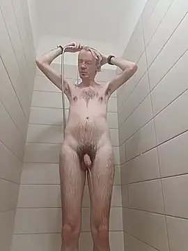 Snapshot of Julien_emperor chatting on November 19, 2025, 7:14 pm Julien emperor online show from November 19, 2025, 7:14 pm