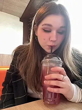 PumaShyXD online show from March 8, 2026, 10:18 am