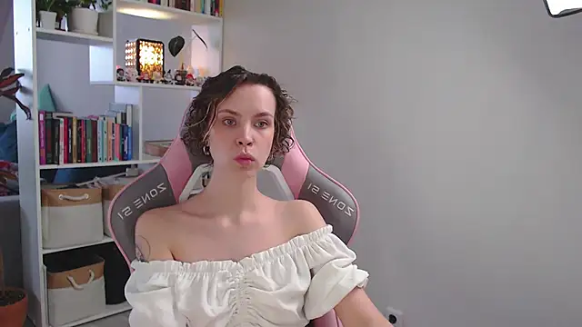 milly ross online show from January 25, 2025, 6:55 am