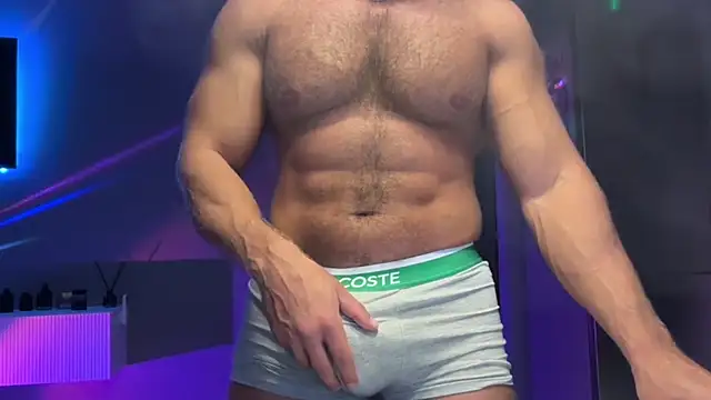 KarlosRichi online show from November 20, 2025, 5:24 pm