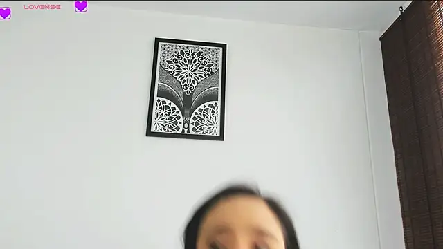 Snapshot of VeronicaTonu chatting on June 6, 2026, 2:44 pm VeronicaTonu online show from June 6, 2026, 2:44 pm