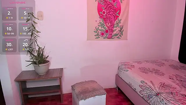Snapshot of JaneRuss_ chatting on September 25, 2025, 5:57 am JaneRuss online show from September 25, 2025, 5:57 am