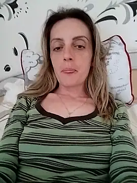 SophyGirl online show from April 23, 2026, 11:49 am