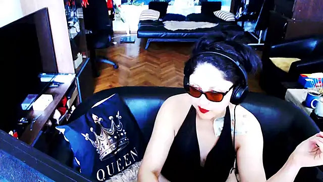 Snapshot of Imperatriza chatting on July 27, 2026, 12:12 pm Imperatriza online show from July 27, 2026, 12:12 pm