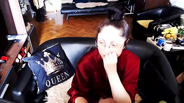 Snapshot of Imperatriza chatting on July 14, 2026, 3:40 pm Imperatriza online show from July 14, 2026, 3:40 pm