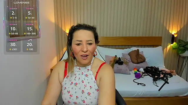 Snapshot of luciana_ballesteros_ chatting on July 16, 2026, 12:24 pm luciana ballesteros online show from July 16, 2026, 12:24 pm