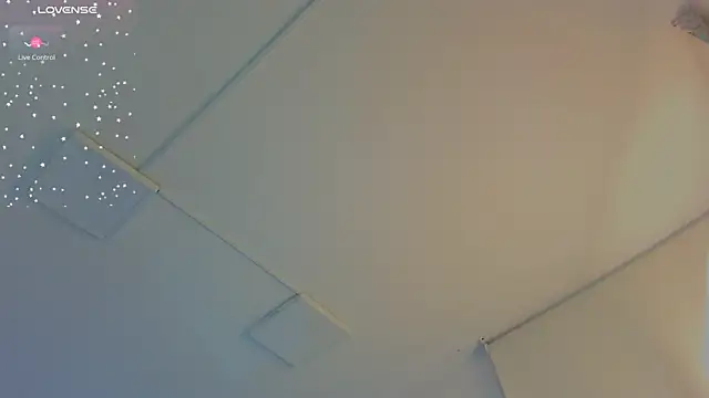FaloonRoussel online show from May 18, 2026, 6:01 pm