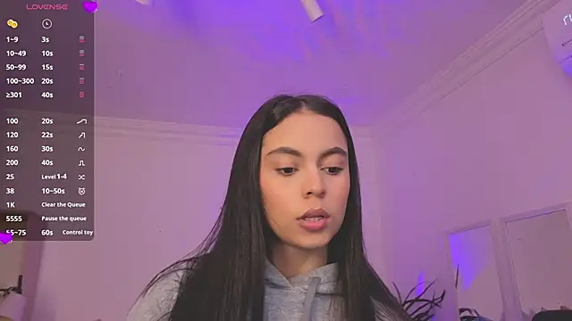 Snapshot of Aleejaa__ chatting on June 10, 2026, 11:33 am Aleejaa online show from June 10, 2026, 11:33 am