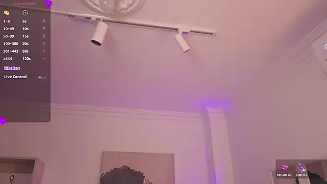 Aleejaa   online show from October 24, 2025, 11:31 am