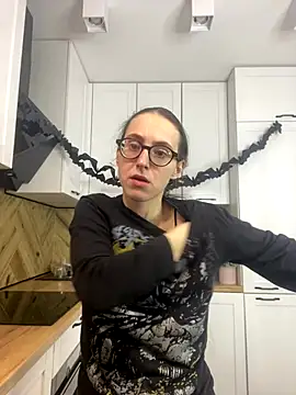 MartiniiSelenna online show from October 25, 2025, 5:50 am