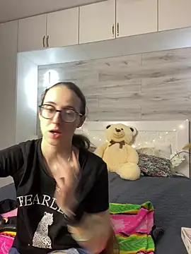 MartiniiSelenna online show from June 11, 2026, 5:59 am
