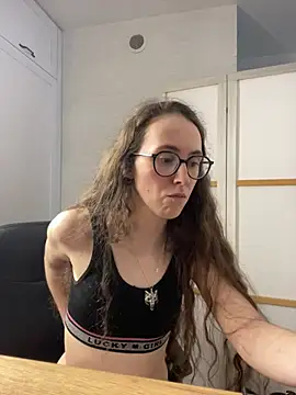 MartiniiSelenna online show from June 18, 2026, 9:14 am