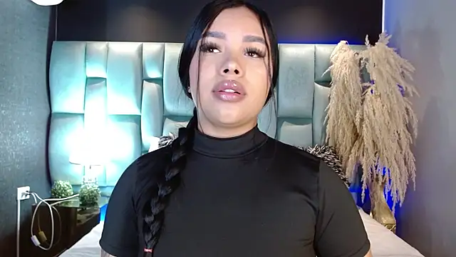 Snapshot of MarianaGarciaa__ chatting on July 28, 2026, 7:15 pm MarianaGarciaa online show from July 28, 2026, 7:15 pm