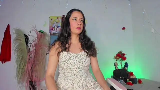 Snapshot of lovely_kitt chatting on July 17, 2026, 1:36 am lovely kitt online show from July 17, 2026, 1:36 am