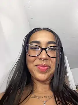 Snapshot of melanieecox chatting on July 10, 2026, 1:05 am melanieecox online show from July 10, 2026, 1:05 am