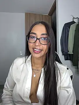 Snapshot of melanieecox chatting on July 25, 2026, 12:29 am melanieecox online show from July 25, 2026, 12:29 am