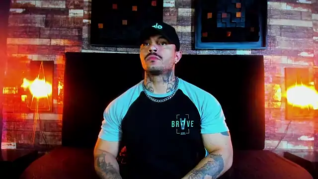 Snapshot of Van_Velckan chatting on February 27, 2025, 4:46 am Van Velckan online show from February 27, 2025, 4:46 am