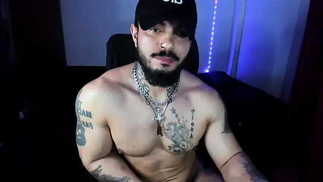 Snapshot of Van_Velckan chatting on December 2, 2025, 4:25 am Van Velckan online show from December 2, 2025, 4:25 am