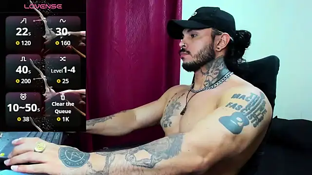 Snapshot of Van_Velckan chatting on September 26, 2025, 4:30 am Van Velckan online show from September 26, 2025, 4:30 am