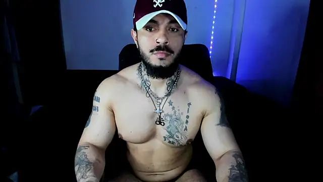 Snapshot of Van_Velckan chatting on November 28, 2025, 12:44 am Van Velckan online show from November 28, 2025, 12:44 am