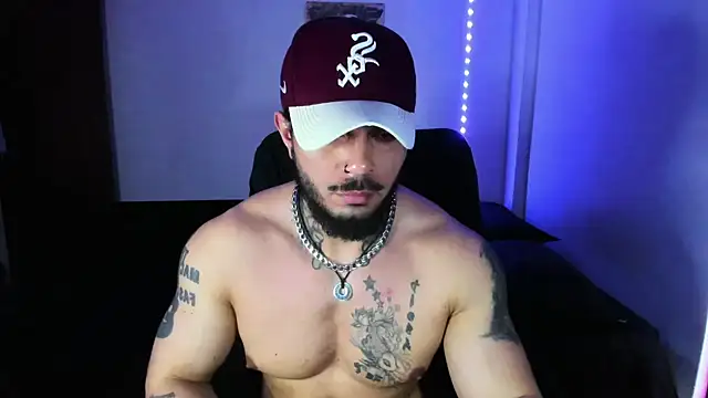 Snapshot of Van_Velckan chatting on November 6, 2025, 10:25 pm Van Velckan online show from November 6, 2025, 10:25 pm