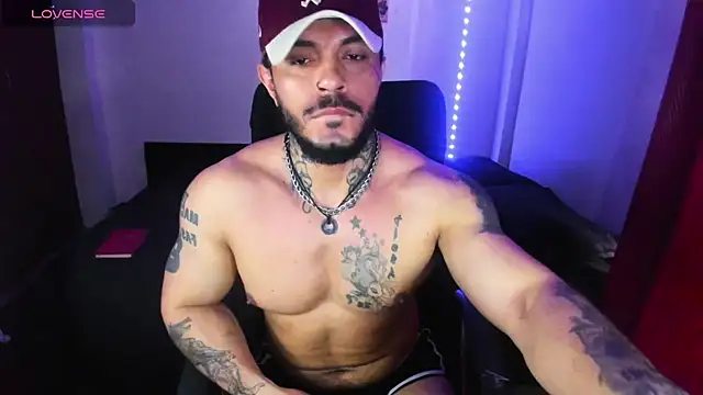 Snapshot of Van_Velckan chatting on October 22, 2025, 6:29 pm Van Velckan online show from October 22, 2025, 6:29 pm