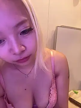 Rei1216xo online show from April 6, 2026, 4:46 am