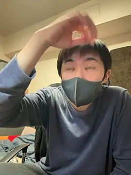 Snapshot of kentyken chatting on November 16, 2025, 3:28 pm kentyken online show from November 16, 2025, 3:28 pm