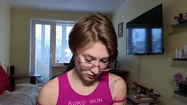 MalvinaBlum online show from November 6, 2025, 2:59 am