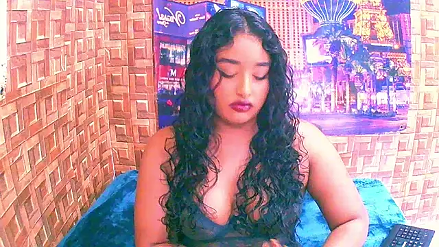 IndianAngel4u online show from March 3, 2026, 5:36 am