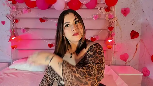 sabrinamilani online show from February 17, 2026, 3:04 am