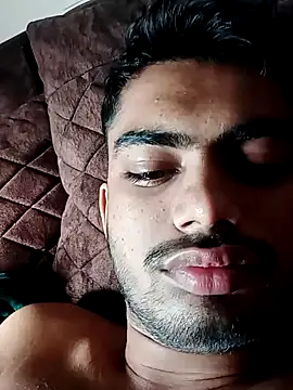 Snapshot of aditya2004_ chatting on December 10, 2024, 4:13 am aditya2004 online show from December 10, 2024, 4:13 am