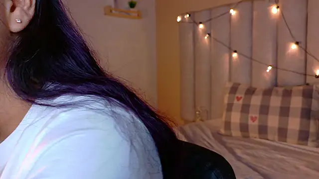 alaia-rogers online show from January 14, 2026, 11:58 am