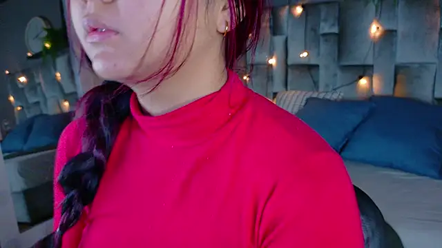 Snapshot of alaia-rogers chatting on October 9, 2025, 11:44 am alaia-rogers online show from October 9, 2025, 11:44 am