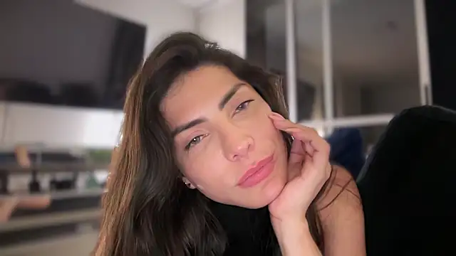 Snapshot of angelturned001 chatting on October 10, 2025, 9:10 am angelturned001 online show from October 10, 2025, 9:10 am