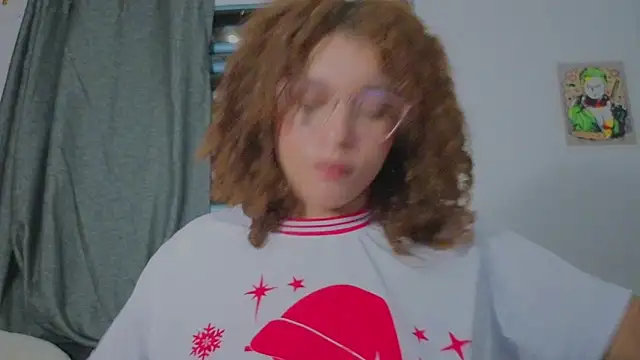 Snapshot of Ada_gales_ chatting on February 6, 2026, 4:41 am Ada gales online show from February 6, 2026, 4:41 am