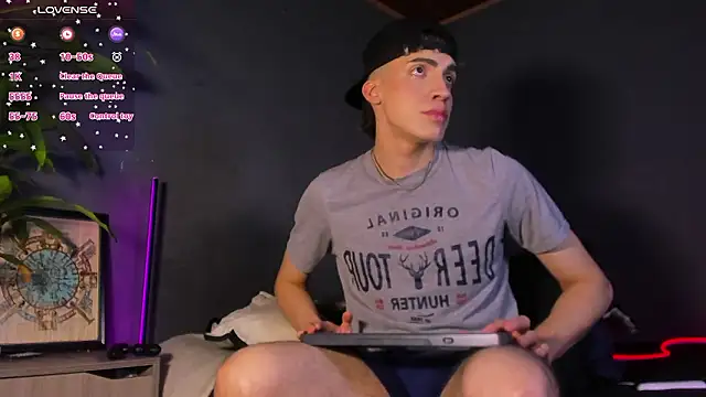 Angel Snowhotxxx online show from March 17, 2026, 2:25 am