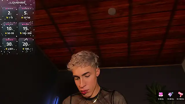 Snapshot of Angel_Snowhotxxx chatting on October 19, 2025, 12:52 pm Angel Snowhotxxx online show from October 19, 2025, 12:52 pm