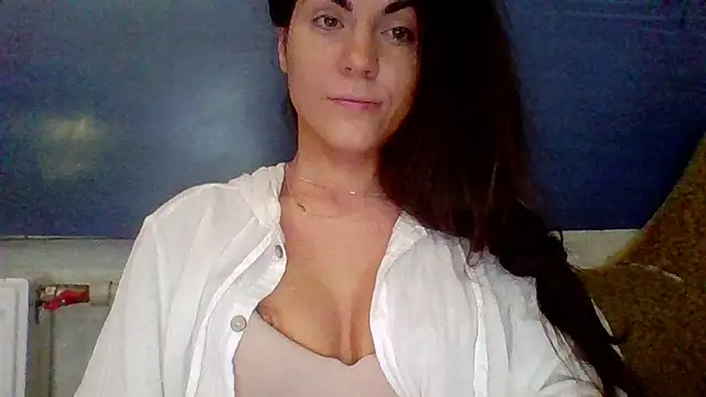 AliceTailor online show from June 25, 2026, 7:30 pm