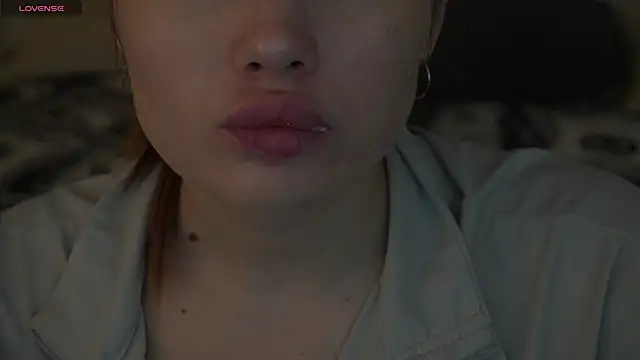 Snapshot of IceDanielles chatting on November 10, 2025, 1:38 pm IceDanielles online show from November 10, 2025, 1:38 pm