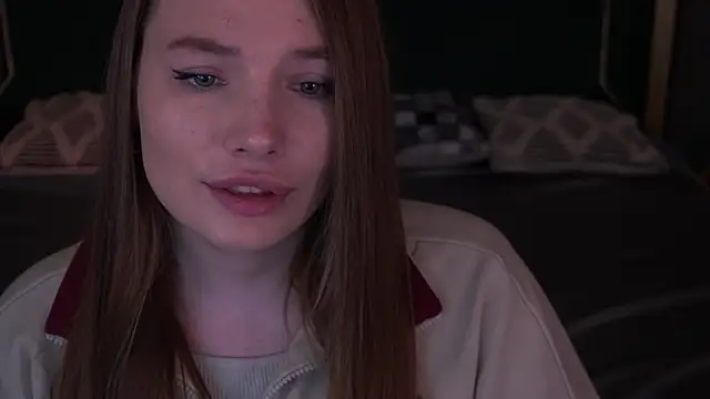 Snapshot of IceDanielles chatting on November 6, 2025, 1:37 pm IceDanielles online show from November 6, 2025, 1:37 pm