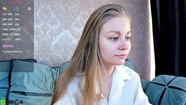 Polumna cute online show from May 10, 2026, 10:08 am