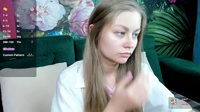 Polumna cute online show from May 23, 2026, 9:52 am