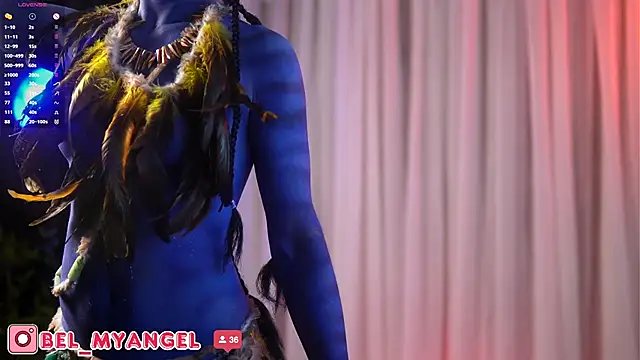 Snapshot of Bella-Franco chatting on September 21, 2025, 1:38 pm Bella-Franco online show from September 21, 2025, 1:38 pm