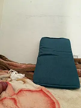 Snapshot of Hard-couple chatting on April 19, 2026, 2:29 pm Hard-couple online show from April 19, 2026, 2:29 pm