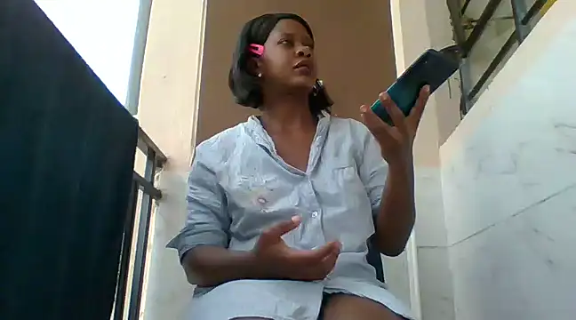 Cookie  dough online show from March 9, 2025, 12:42 pm