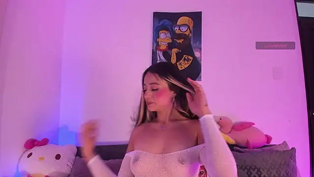 Snapshot of penny_sweett_ chatting on February 27, 2026, 12:44 am penny sweett online show from February 27, 2026, 12:44 am